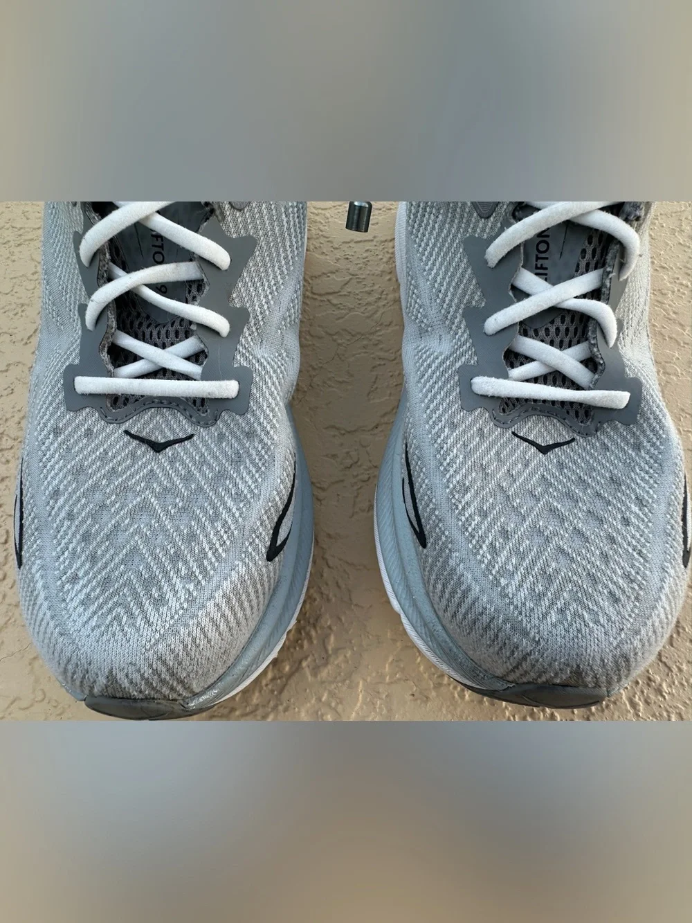 Hoka Clifton 9 Harbor Mist/Black/Gray Running Shoe Men’s Size 9D in VGC Clean